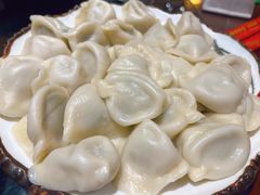 -东来菜馆•手抓海鲜家常菜•海鲜锅贴(鸽子窝店)