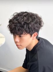 -东方先生国潮男士理发馆