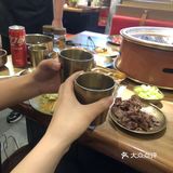今天去了西塔老太太吃烤肉,环境非常好,服务也非常到位