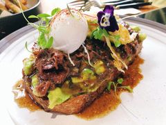 慢煮牛肉温泉蛋吐司-O'mills Sourdough Bakery&Bistro(永嘉路店)