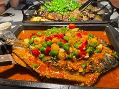 酱香味烤鱼-江边城外烤全鱼(世茂广场店)
