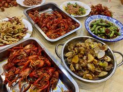 -江城燕子大排档(江汉路步行街店)