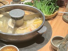 -巴奴毛肚火锅(龙湖锦艺城店)