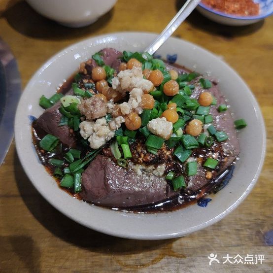 乐山赵牛肉卤味研究所(跷脚牛肉内江店)