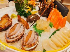 海鲜拼盘（小青龙）-红雀围·海鲜火锅(陆家嘴中心店)