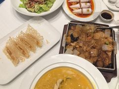 -品海楼·大连海胆锅贴馆(东港店)