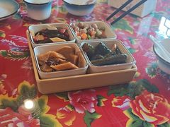 -闯关东东北农家菜(崂山石老人店)
