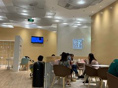 -奈雪的茶(国金中心店)