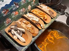 -芸山季·云南山珍菌火锅(人民广场来福士店)