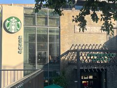 -星巴克(南宁民歌湖店)