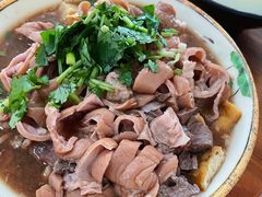 卤煮火烧-门框胡同百年卤煮(新街口店)