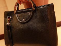 -PRADA普拉达(德基广场店)