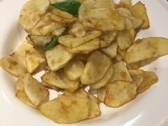 哈萨克土豆片-哈密古丽新疆餐厅(江北融创店)