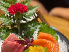 三文鱼与金枪鱼中腹和海胆刺身-阿吾罗日本料理(K11艺术中心店)