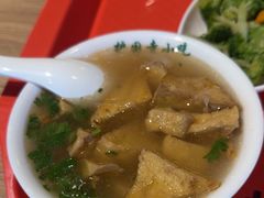 -护国寺小吃店(红莲南路店)