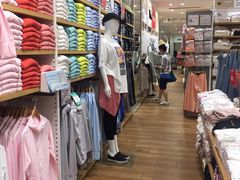 -优衣库(上海虹口龙之梦店)