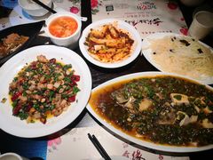 -舌尖上的食缘花园主题餐厅