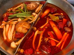 -湊湊火锅·茶憩(新中关购物中心店)