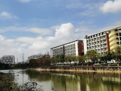-五邑大学