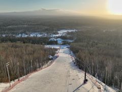 -中旅松花湖滑雪场