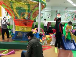 -孩子王童乐园(武汉永旺店)