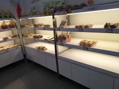 面包甜点陈列柜-惠源面包店(开禾路店)