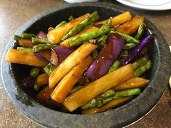 石锅地三鲜-几荷·恰似故人来(秀水广场店)