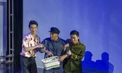 -租旗袍租礼服馆