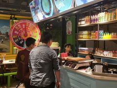 -钢管厂五区小郡肝串串香(奥克斯广场锦城万达店)
