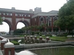 -华东政法大学(松江校区)