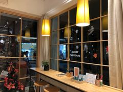 -猫的天空之城概念书店(束河店)