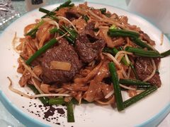 传统干炒牛河-沙河粉村·国家非遗传承(云台店)