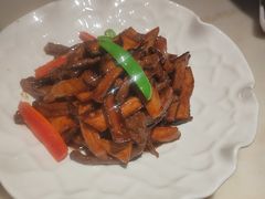 -吴越荣记苏州菜·松鼠桂鱼(月光码头店)
