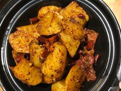 火腿洋芋-醉云喃