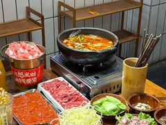 -黔有有贵州酸汤夺夺粉火锅(五味十字店)