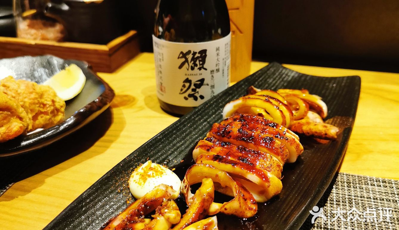 🍖这件烧鸟店，有什么与众不同？[胜利]
