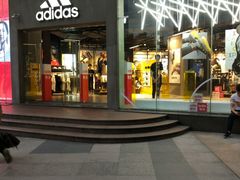 -adidas(正佳广场店)