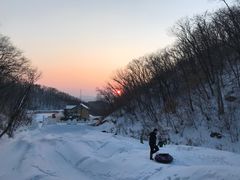 -五家山森林公园滑雪场