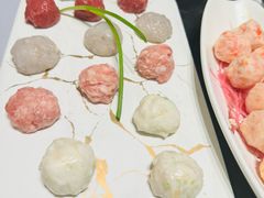 -红鼎豆捞·非遗鲍皇汤火锅(宝丰路店)