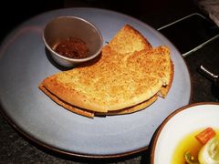 招牌胡饼-丝路金桃·新疆菜(徐汇店)