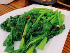 方鱼炒芥蓝-百年银屏蚝烙·潮汕菜·非遗(乐山店)