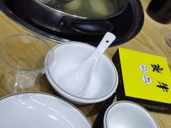 -夜牛潮汕鲜牛肉火锅店(翻身店)