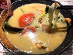 -十面欢腾·海鲜面·台式Bistro(长乐路店)
