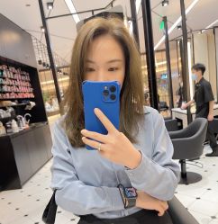 -HAIR CORNER