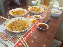 -扬二春炒饭(国庆路总店)