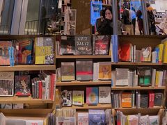 -茑屋书店(天目里店)