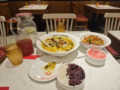 -渝是乎酸菜鱼(龙旗购物中心店)