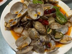 爆炒花斑蛤-温州一家人美食(西木头市店)