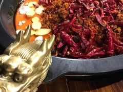 -黄潇洒老火锅(九眼桥宏济巷店)