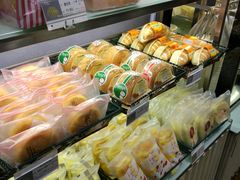 -Caidie Bakery采蝶轩(百越店)